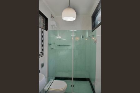 Casa à venda com 200m², 3 quartos e 1 vagaSuíte - Banheiro