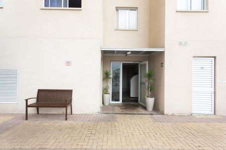 Apartamento à venda com 32m², 2 quartos e sem vagaÁrea comum - Entrada 