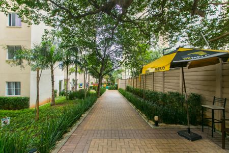 Apartamento à venda com 32m², 2 quartos e sem vagaÁrea comum 