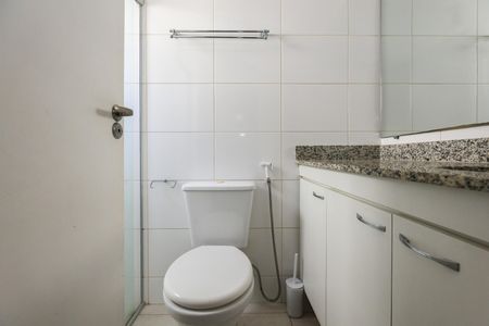 Banheiro da Suíte 1 de apartamento para alugar com 3 quartos, 79m² em Vila Andrade, São Paulo