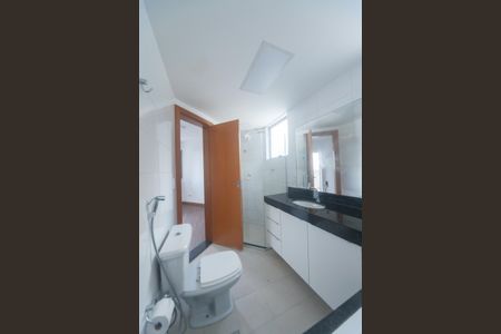 Apartamento para alugar com 260m², 4 quartos e 3 vagasBanheiro suite 