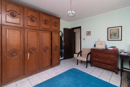 Casa para alugar com 340m², 4 quartos e 2 vagasQuarto 1