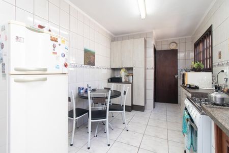 Casa para alugar com 340m², 4 quartos e 2 vagasCozinha