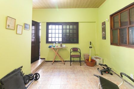 Casa para alugar com 340m², 4 quartos e 2 vagasQuarto 4