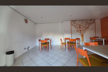 Apartamento à venda com 76m², 3 quartos e 2 vagasÁrea comum - Salão de festas