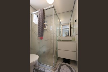 Apartamento à venda com 76m², 3 quartos e 2 vagasBanheiro da Suíte