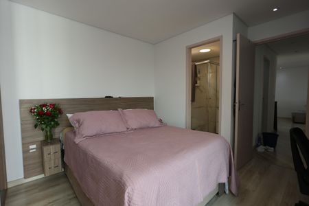 Apartamento à venda com 76m², 3 quartos e 2 vagassuíte