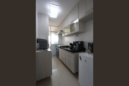 Apartamento à venda com 76m², 3 quartos e 2 vagascozinha