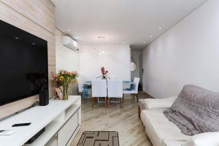 Apartamento à venda com 76m², 3 quartos e 2 vagasSala 