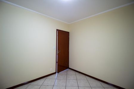 Apartamento para alugar com 118m², 3 quartos e 2 vagasQuarto 2