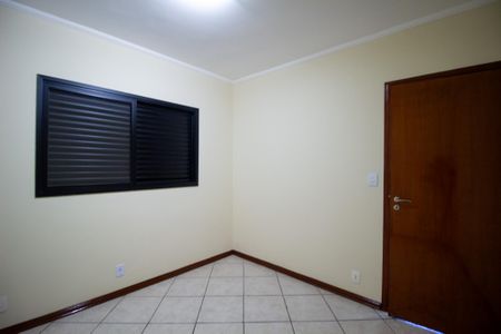 Apartamento para alugar com 118m², 3 quartos e 2 vagasQuarto 2