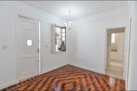 Apartamento à venda com 75m², 3 quartos e sem vagaSala