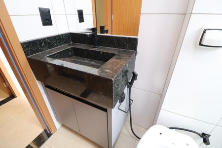 Apartamento para alugar com 62m², 2 quartos e 2 vagasBanheiro Social