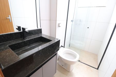 Apartamento para alugar com 62m², 2 quartos e 2 vagasBanheiro Social