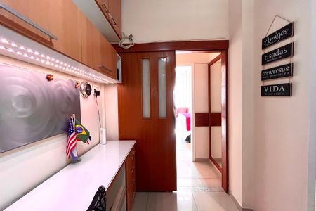 Apartamento para alugar com 79m², 3 quartos e sem vagaEscritório 