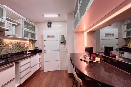 Apartamento para alugar com 79m², 3 quartos e sem vagaCozinha
