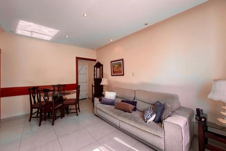 Sala  de apartamento para alugar com 3 quartos, 79m² em Copacabana, Rio de Janeiro