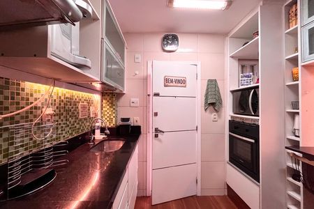 Apartamento para alugar com 79m², 3 quartos e sem vagaCozinha