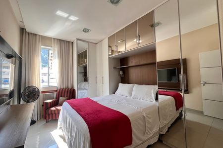 Apartamento para alugar com 79m², 3 quartos e sem vagaSuite 