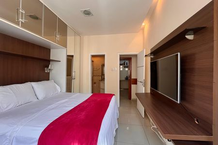 Apartamento para alugar com 79m², 3 quartos e sem vagaSuite 