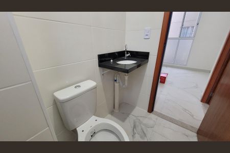 Apartamento para alugar com 40m², 2 quartos e sem vagaBanheiro