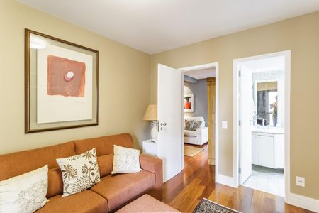 Apartamento à venda com 190m², 4 quartos e 3 vagas Apartamento à venda com 190m², 4 quartos e 3 vagasSuíte 1