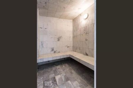 Apartamento à venda com 190m², 4 quartos e 3 vagas Apartamento à venda com 190m², 4 quartos e 3 vagasSaúna