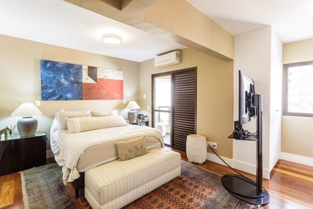 Apartamento à venda com 190m², 4 quartos e 3 vagas Apartamento à venda com 190m², 4 quartos e 3 vagasSuíte 2