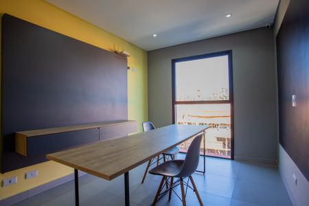 Apartamento para alugar com 1 quarto, 20m² em Cajuru, Curitiba