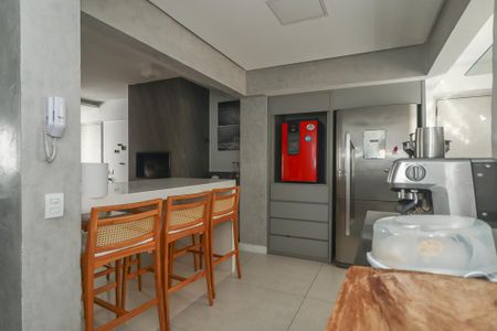 Apartamento à venda com 107m², 2 quartos e 2 vagasCozinha