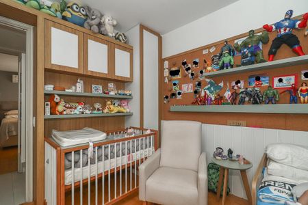 Apartamento à venda com 107m², 2 quartos e 2 vagasQuarto 2