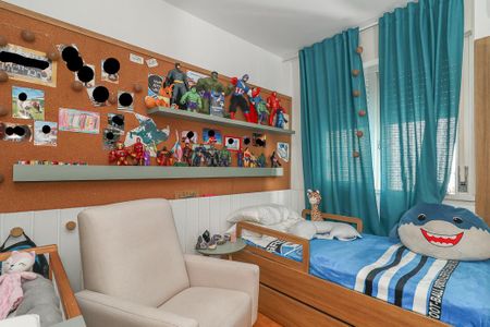 Apartamento à venda com 107m², 2 quartos e 2 vagasQuarto 2