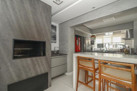 Apartamento à venda com 107m², 2 quartos e 2 vagasCozinha