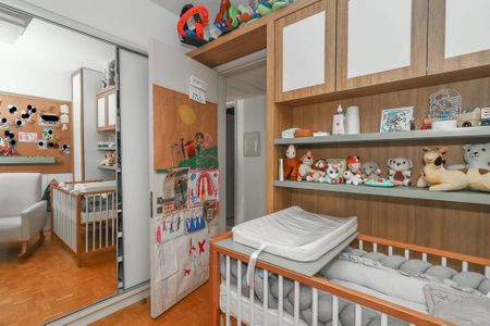 Apartamento à venda com 107m², 2 quartos e 2 vagasQuarto 2