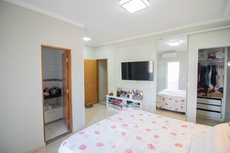 SUÍTE 1 de casa à venda com 3 quartos, 140m² em Vila Prado, São Paulo