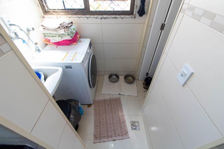 Apartamento à venda com 92m², 3 quartos e 2 vagasÁREA DE SERVIÇO