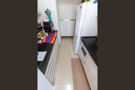 Apartamento à venda com 92m², 3 quartos e 2 vagasCOZINHA
