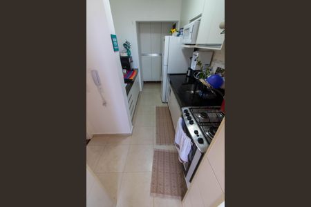 Apartamento à venda com 92m², 3 quartos e 2 vagasCOZINHA