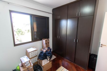 Apartamento à venda com 92m², 3 quartos e 2 vagasQUARTO 3