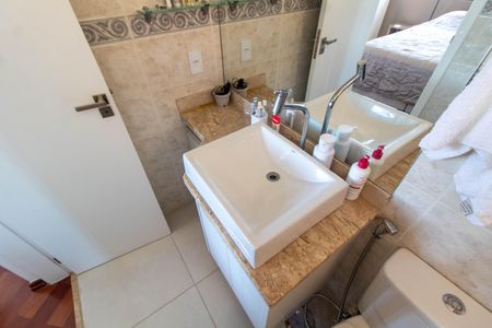 Apartamento à venda com 92m², 3 quartos e 2 vagasBANHEIRO DA SUITE