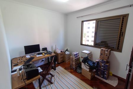 Apartamento à venda com 92m², 3 quartos e 2 vagasQUARTO 3