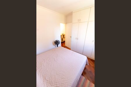 Apartamento à venda com 92m², 3 quartos e 2 vagasQUARTO 2