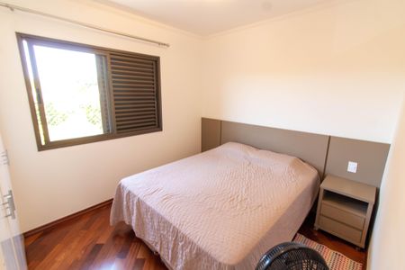 Apartamento à venda com 92m², 3 quartos e 2 vagasQUARTO 2