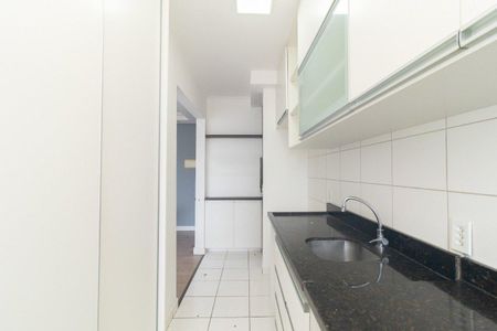 Cozinha de apartamento para alugar com 3 quartos, 72m² em Cavalhada, Porto Alegre