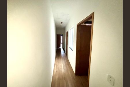 Casa para alugar com 156m², 3 quartos e 2 vagasCorredor