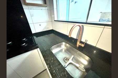 Casa para alugar com 156m², 3 quartos e 2 vagasCozinha