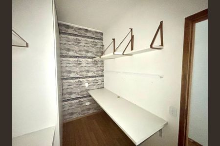 Casa para alugar com 156m², 3 quartos e 2 vagasQuarto 2