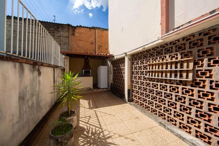 Apartamento à venda com 76m², 2 quartos e 1 vagaCHURRASQUEIRA