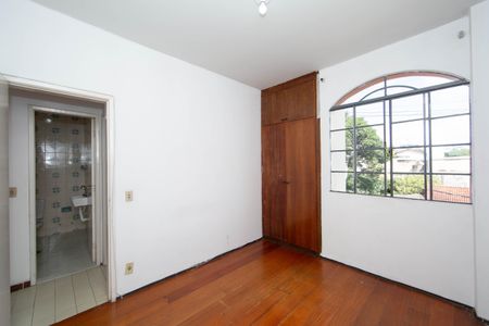 Apartamento à venda com 76m², 2 quartos e 1 vagaQUARTO2