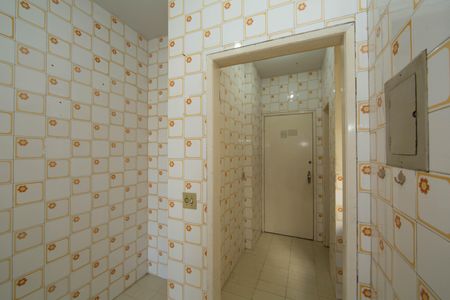 Apartamento à venda com 76m², 2 quartos e 1 vagaCOZINHA